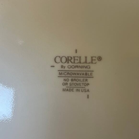 Corelle tulip discontinued salad plates - Picture 5 of 5